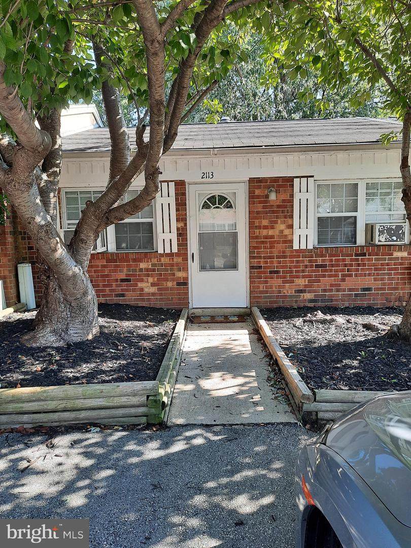 2113 Pasternak - Photo 1