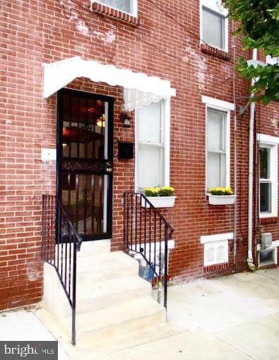 1237 Linden Street - Photo 1