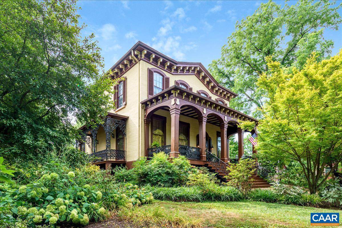 501 East St - Photo 1
