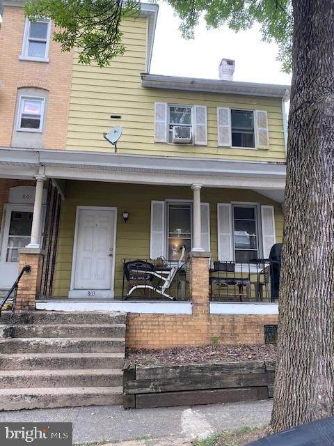 803 Queen Street - Photo 1