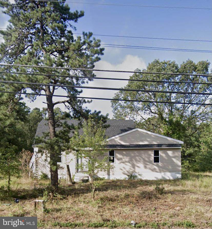 408 Lakehurst Road - Photo 1