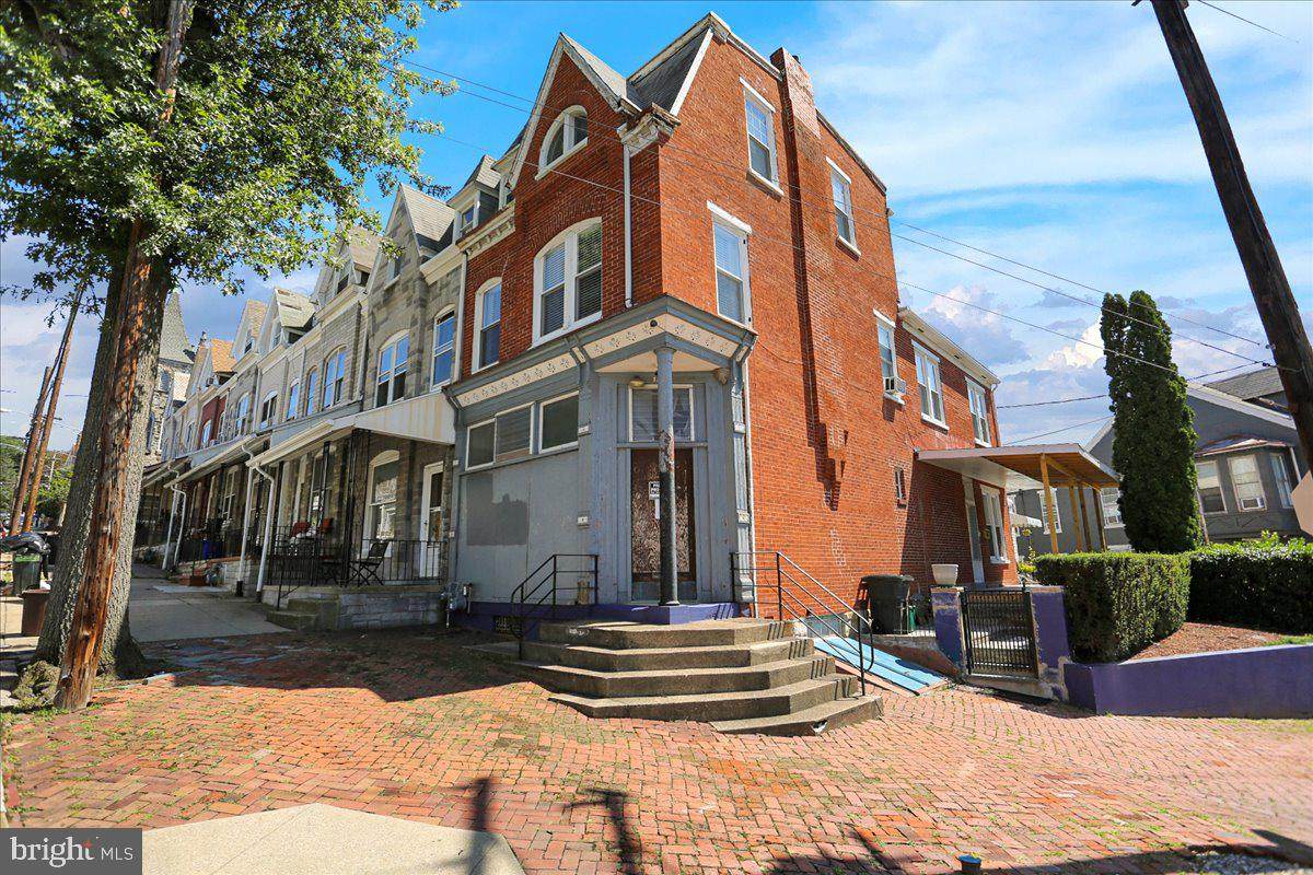 1300 Spruce Street - Photo 1
