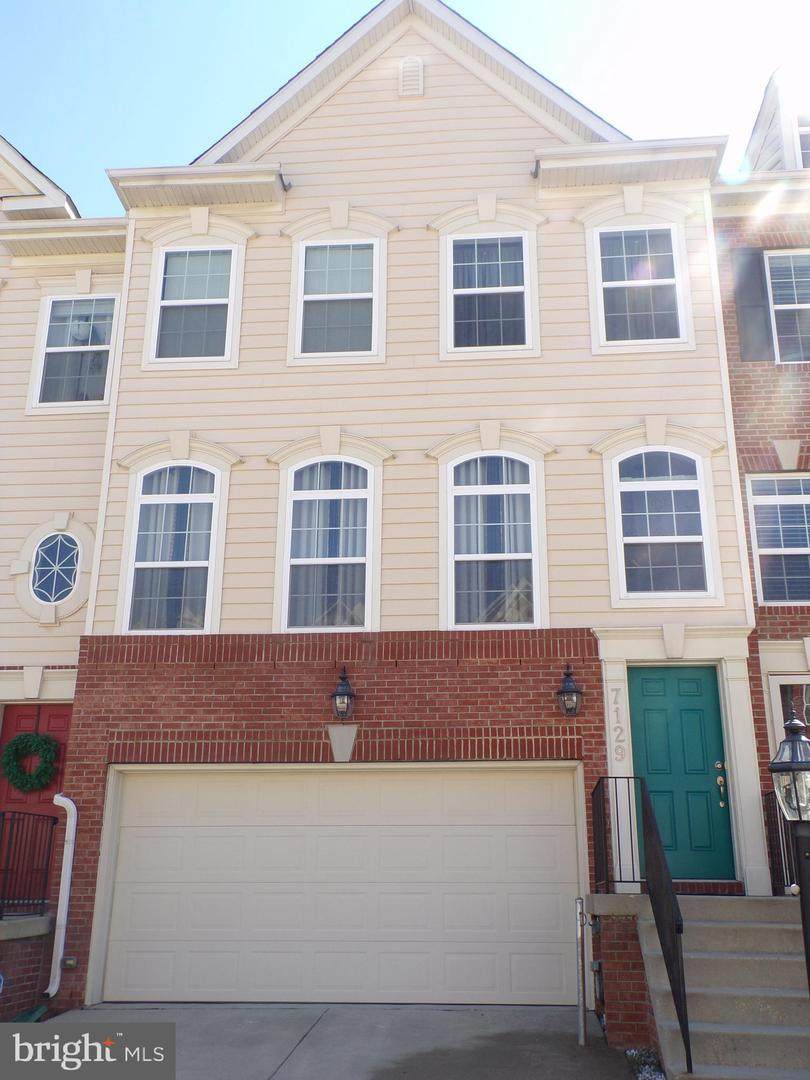 7129 Williams Grove - Photo 1