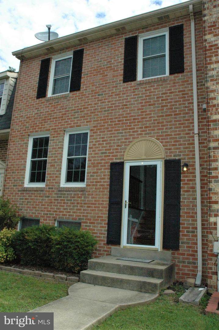 116 Adams Court - Photo 1