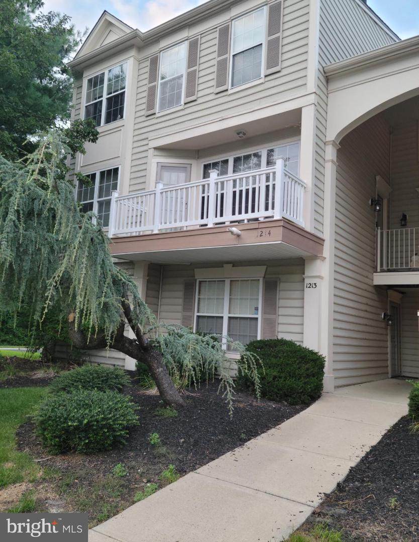 1214 Crestmont Drive - Photo 1