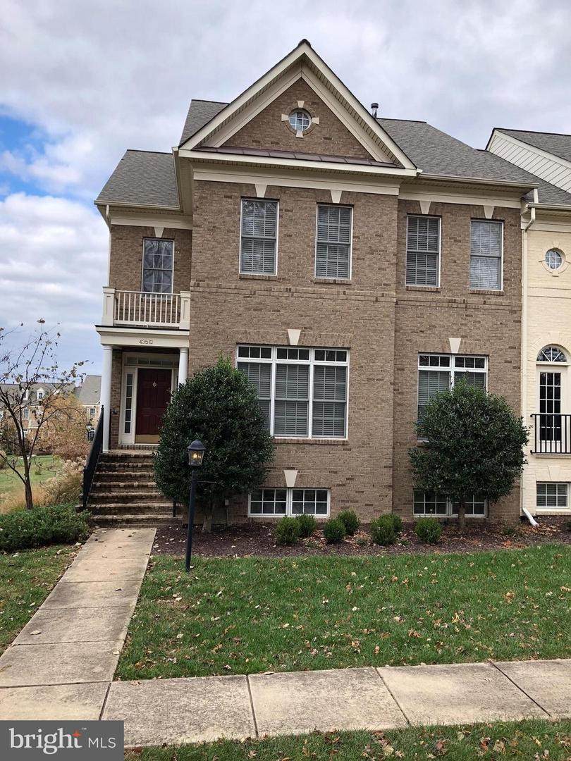 43513 Stargell Terrace - Photo 1