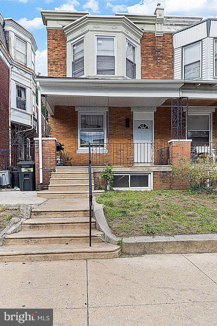 207 53RD Street - Photo 1