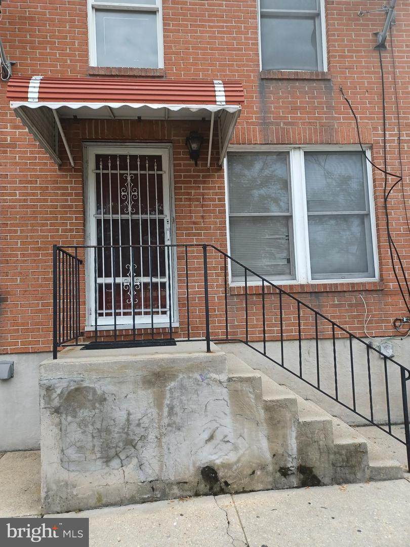 1209 Division Street - Photo 1