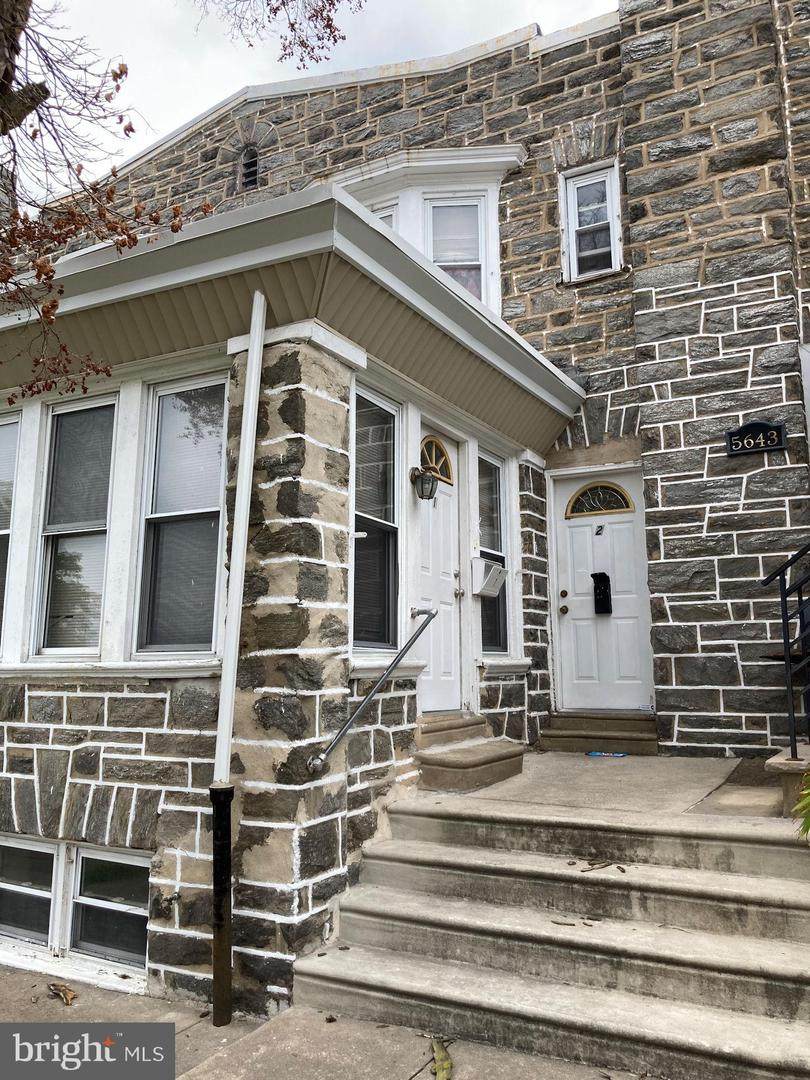 5645 Diamond Street - Photo 1