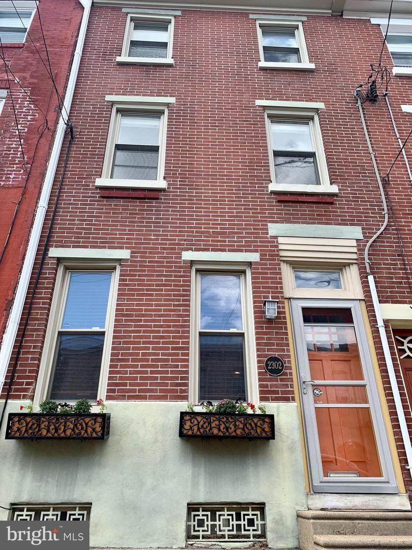 2302 Cedar Street - Photo 1