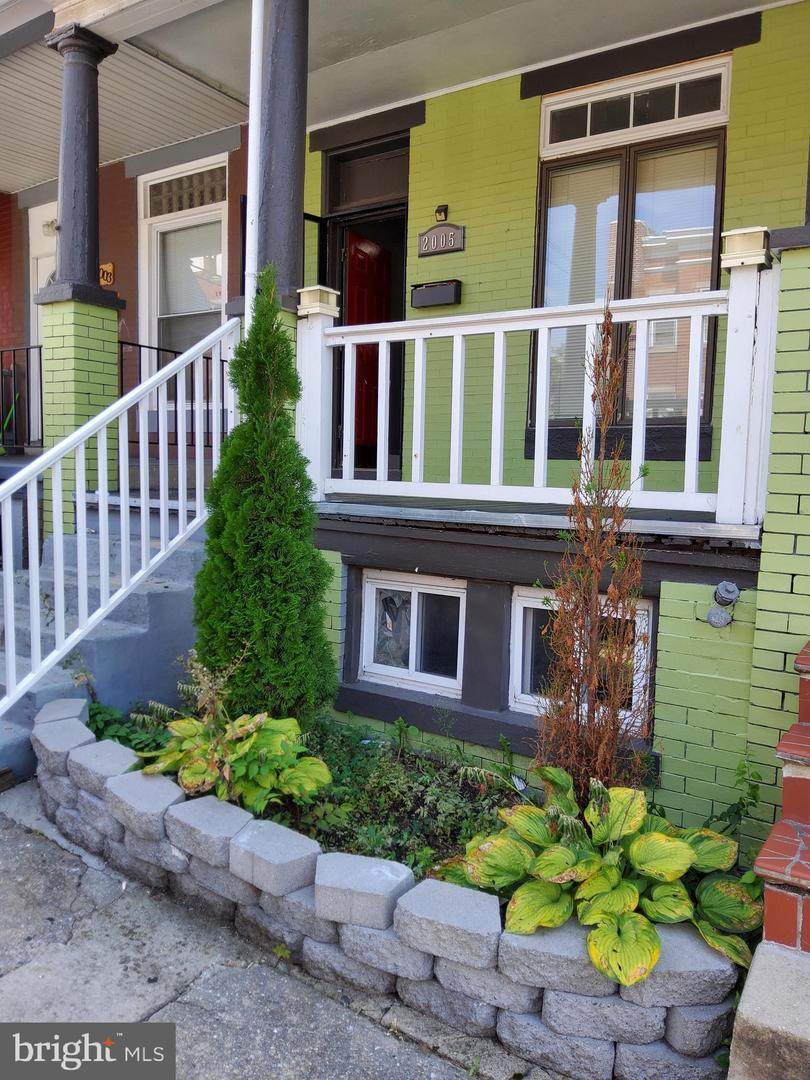 2005 Lexington Street - Photo 1