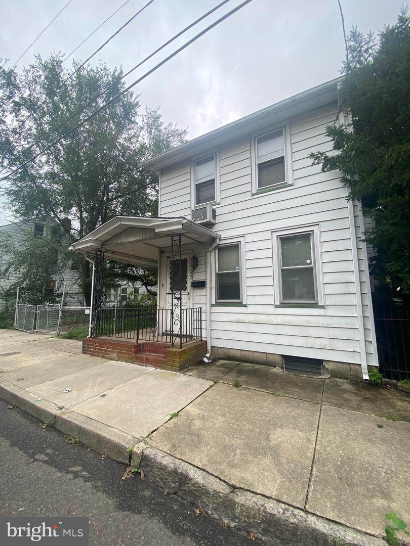 300 York Street - Photo 1