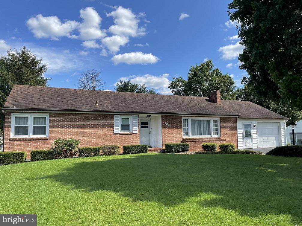 11825 Robinwood Drive - Photo 1