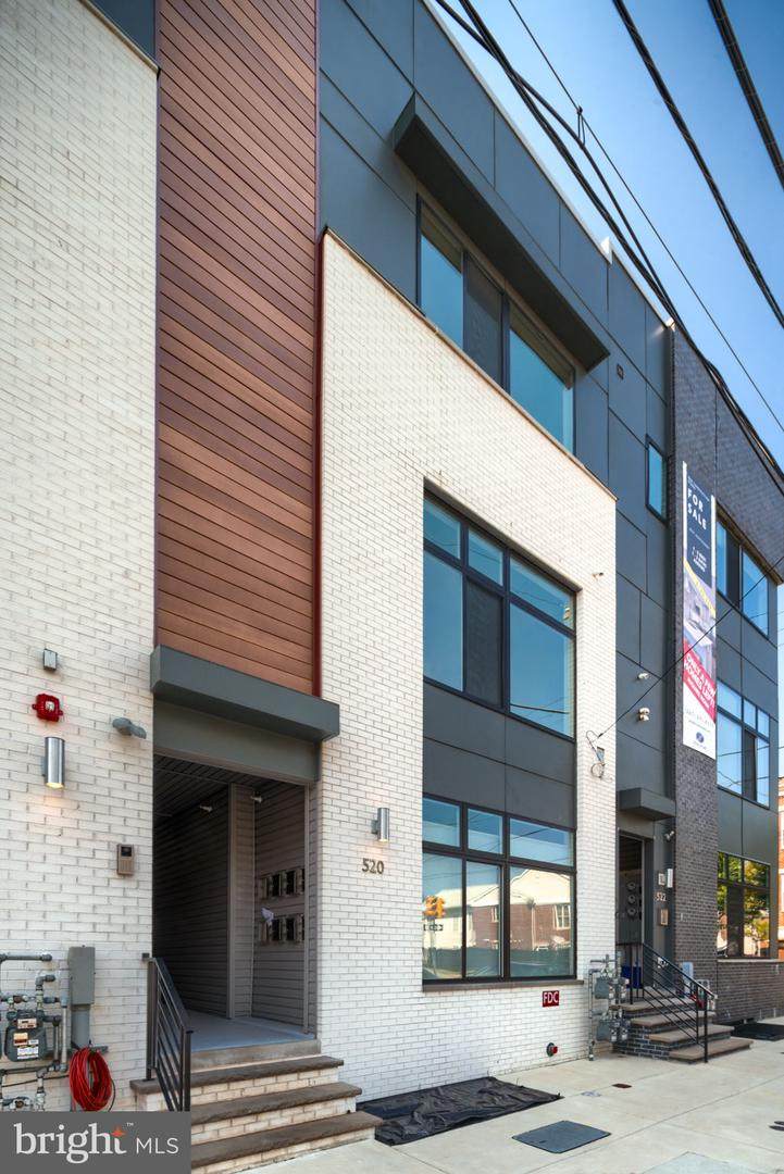 520 Montgomery Avenue - Photo 1