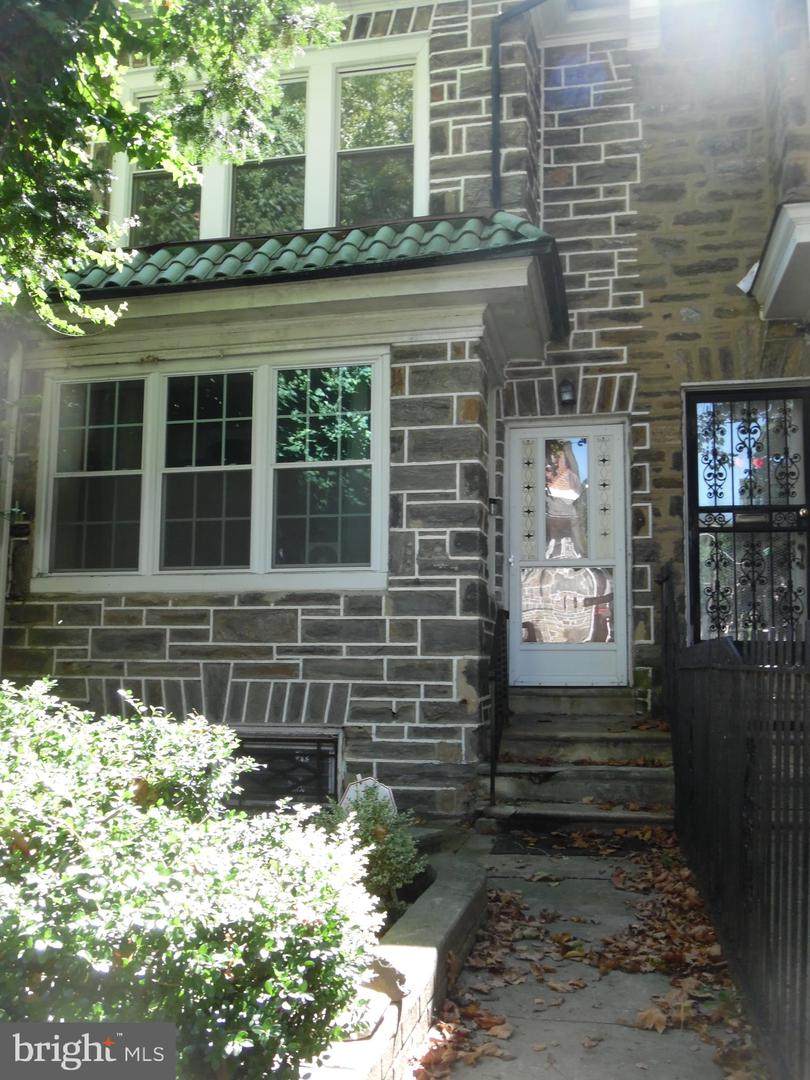 5758 Woodcrest Avenue - Photo 1