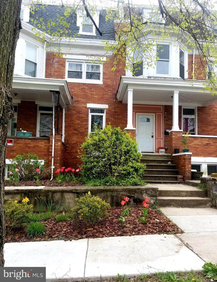 805 Brooks Lane - Photo 1