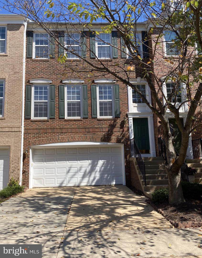 9322 Branchside Lane - Photo 1