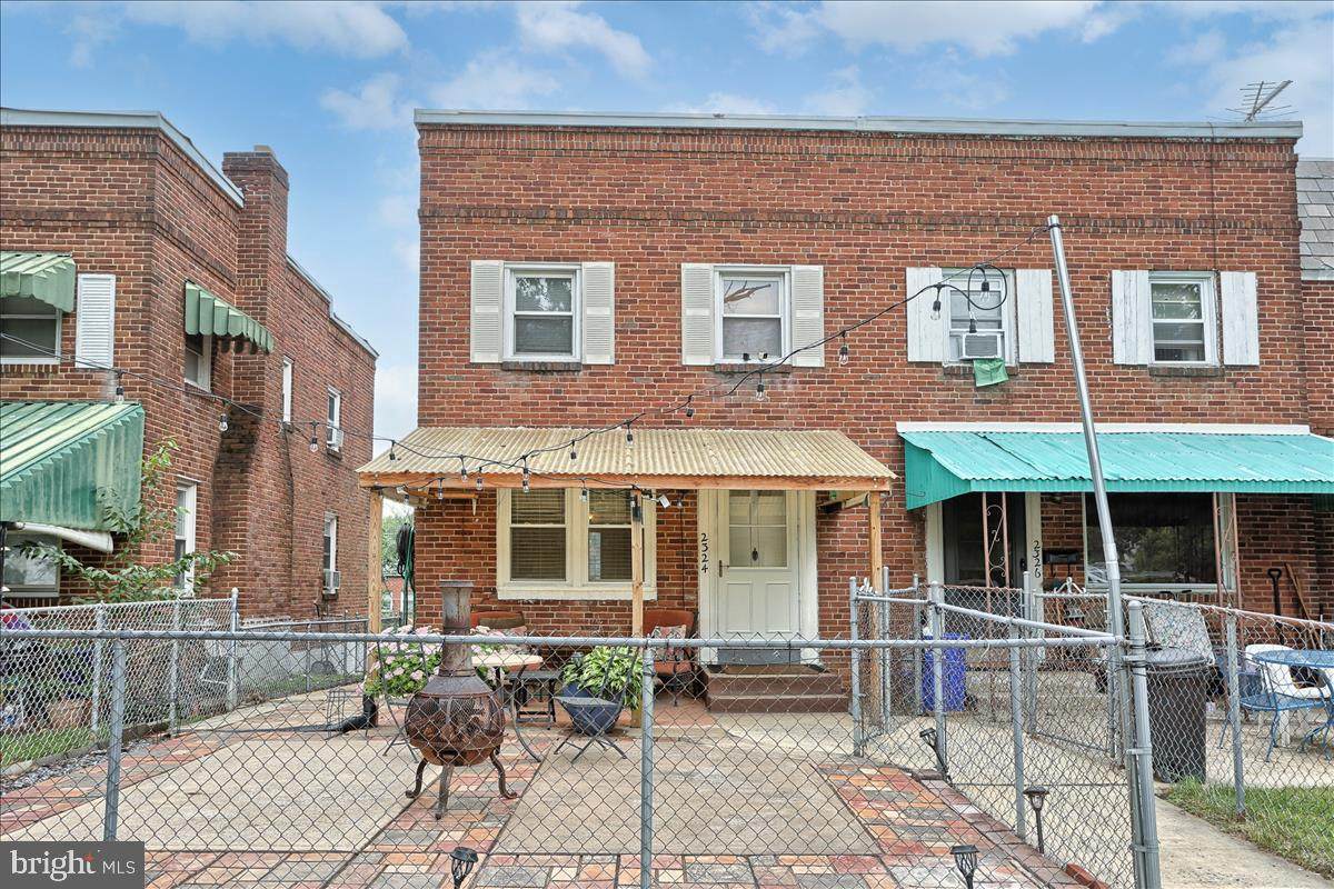 2324 Berryhill Street - Photo 1