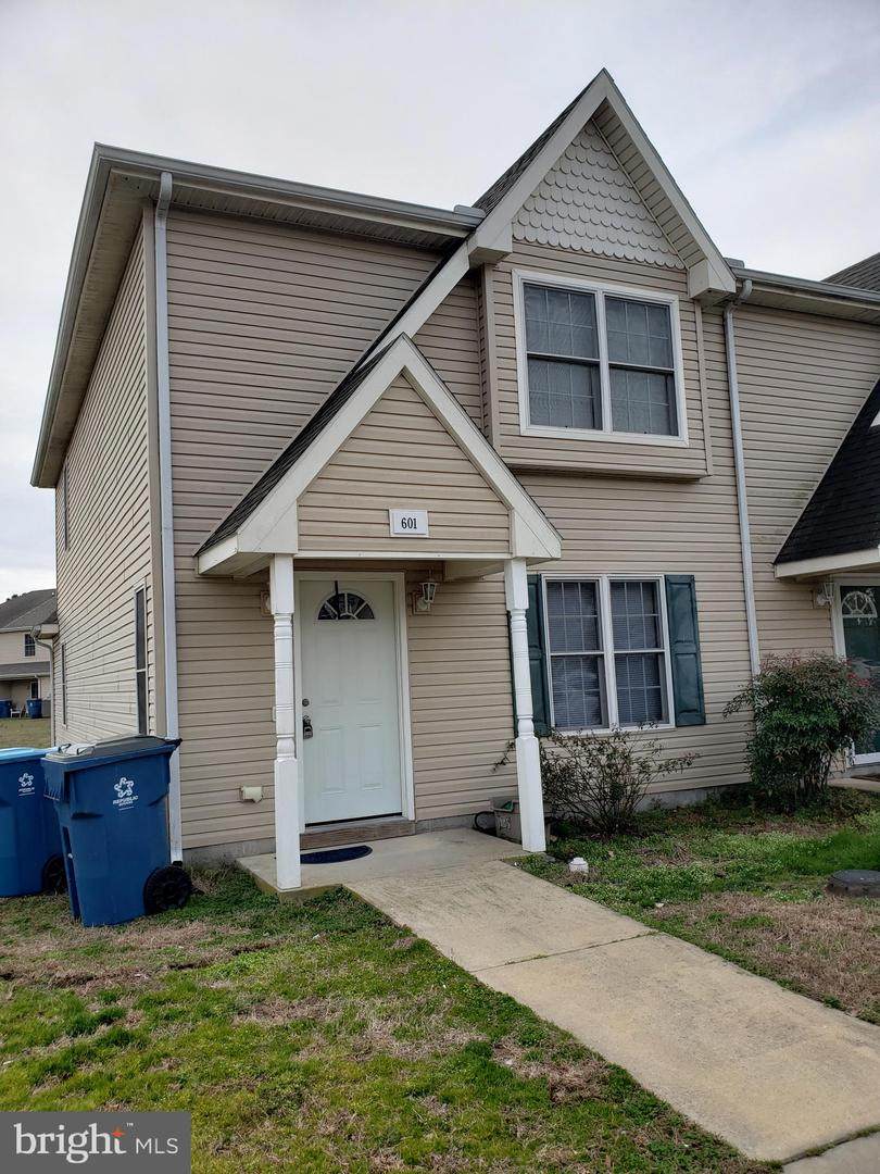106 Dewey Street - Photo 1