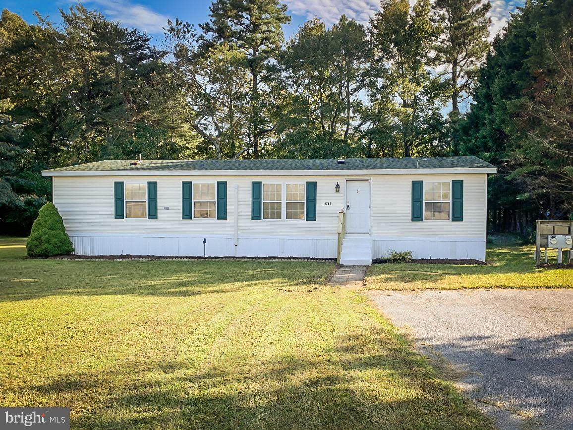 5785 Homestead Street - Photo 1
