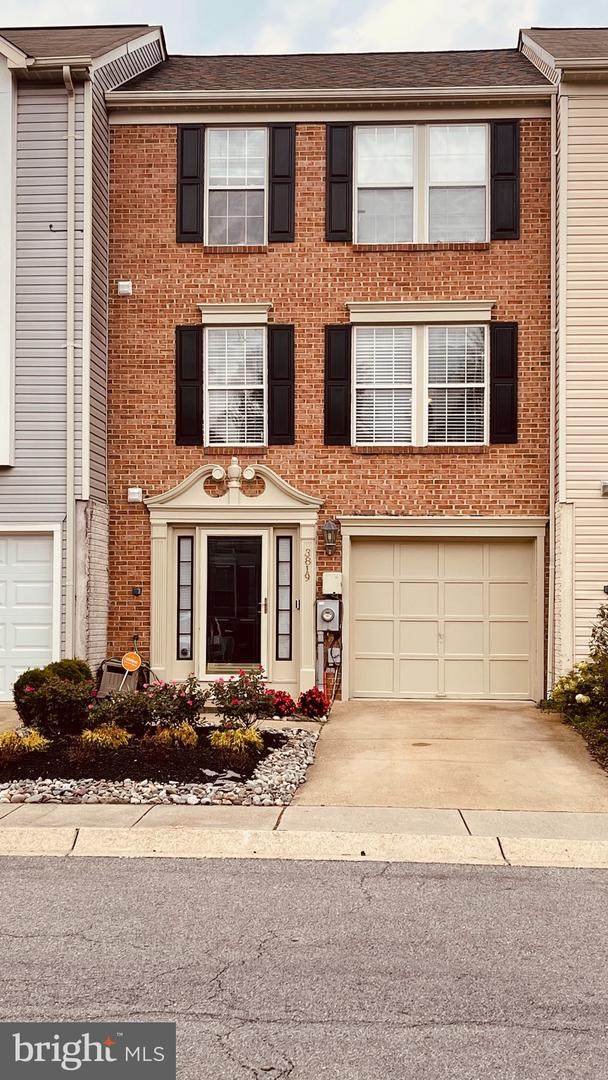 3819 Lakewood Place - Photo 1
