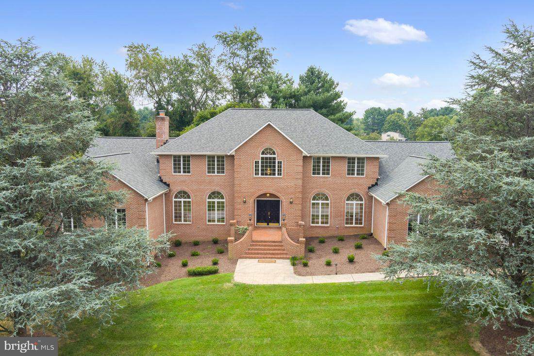 5 Springhill Farm Court - Photo 1