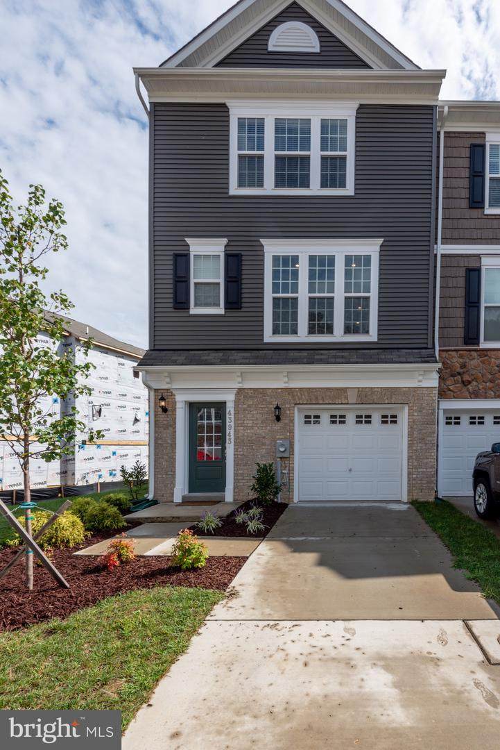 43943 Eucalyptus Way - Photo 1
