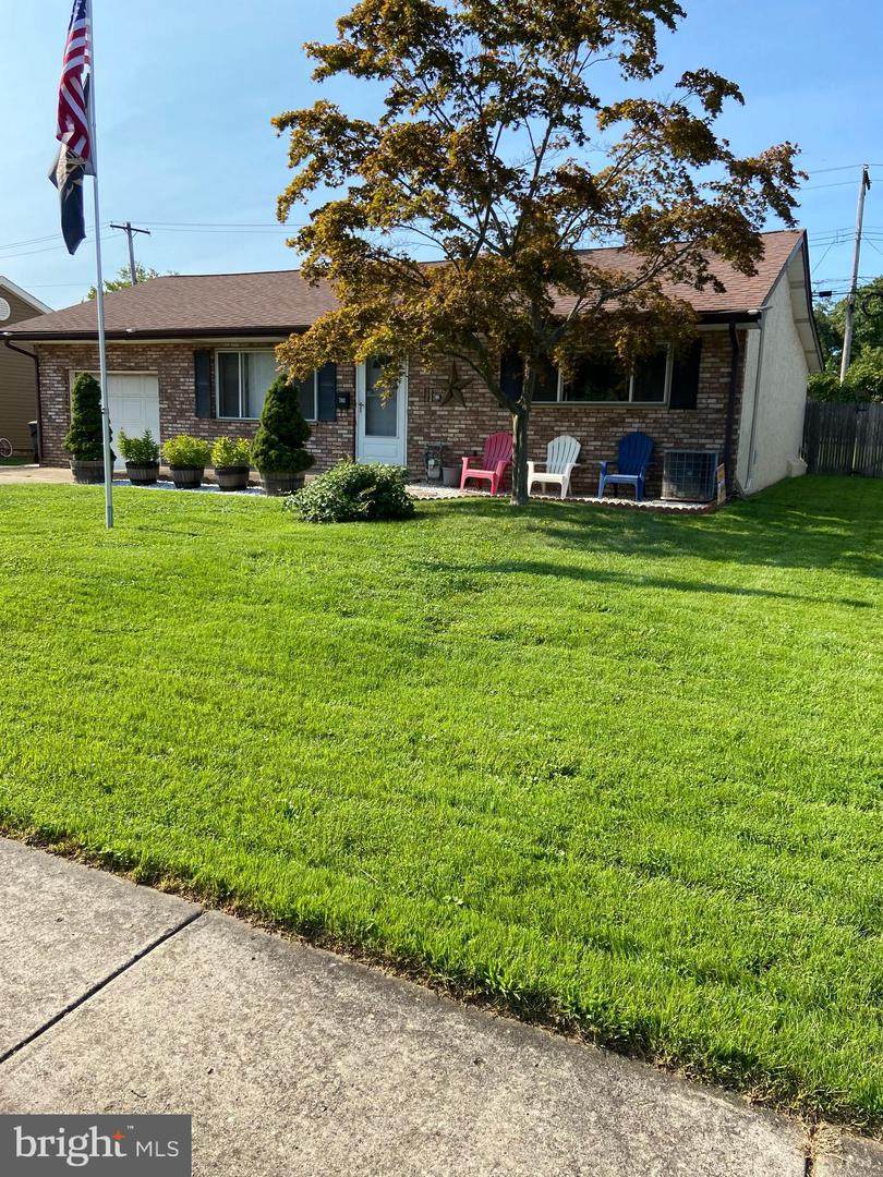 703 Beaumont Road - Photo 1