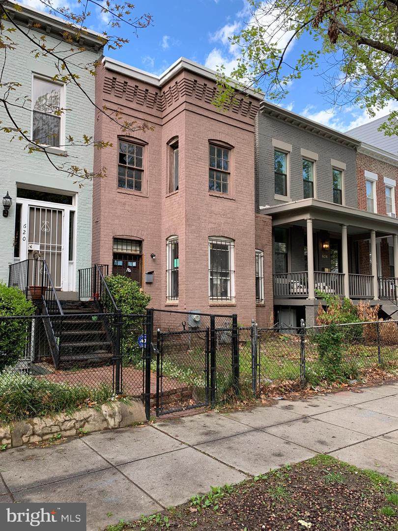 622 I Street - Photo 1