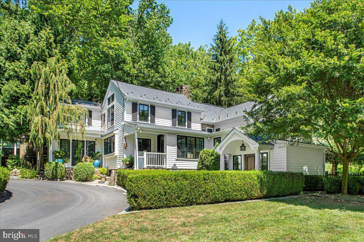 1229 Eagle Rd - Photo 1