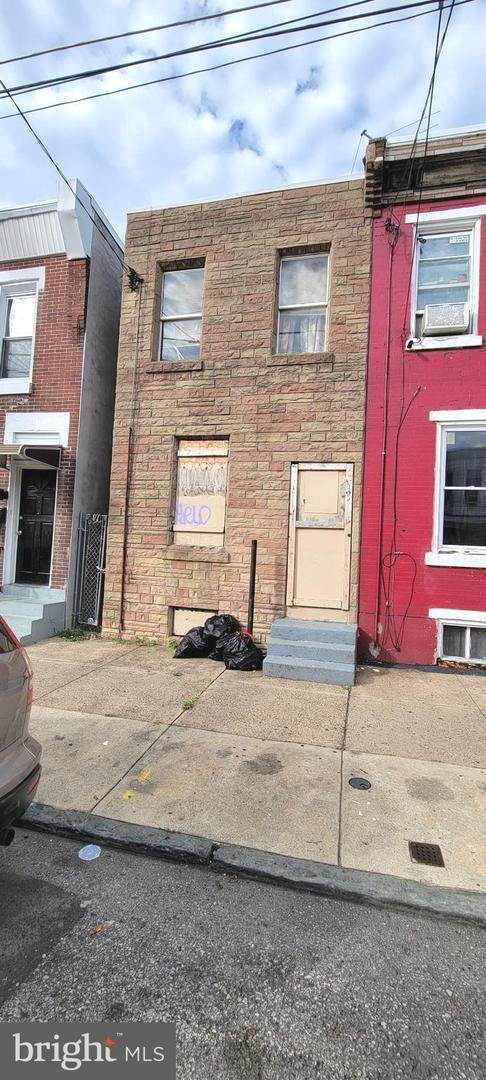 1816 Ontario Street - Photo 1