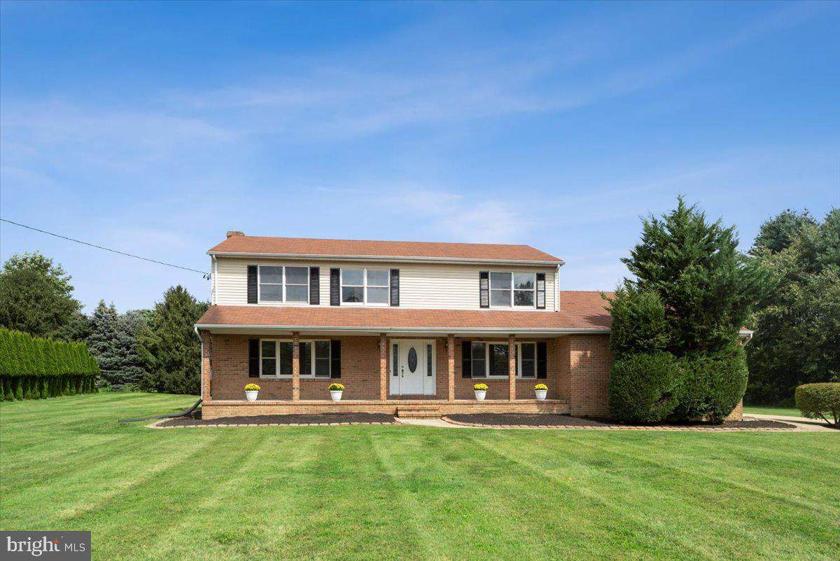 87 Dey Road - Photo 1
