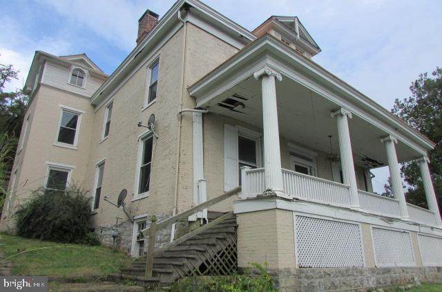 400 Rosemont Drive - Photo 1