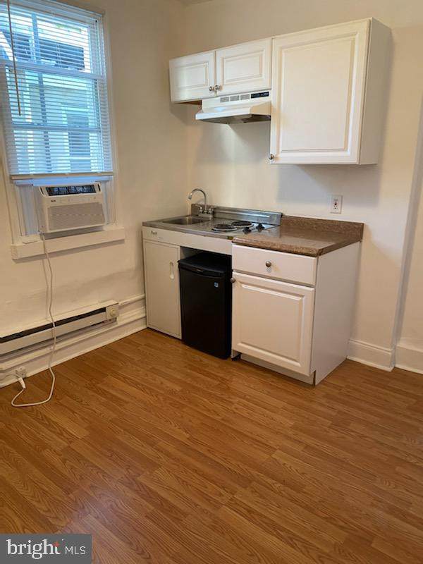 918 12TH - Photo 1