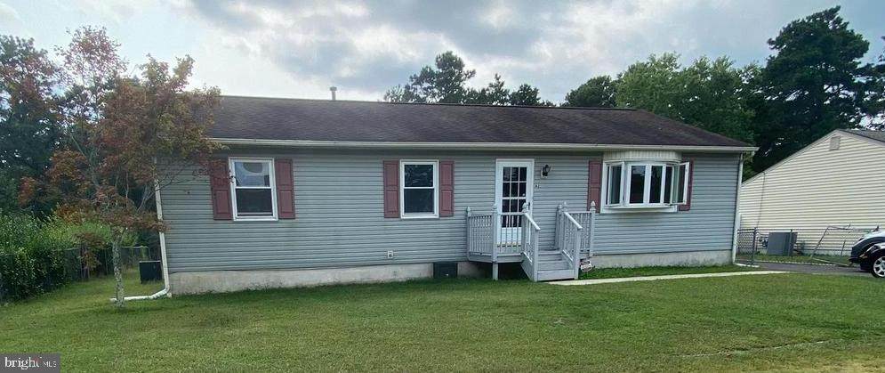 82 Tecumseh Trail - Photo 1
