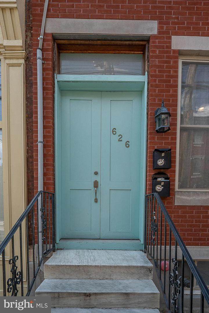 626 16TH Street - Photo 1