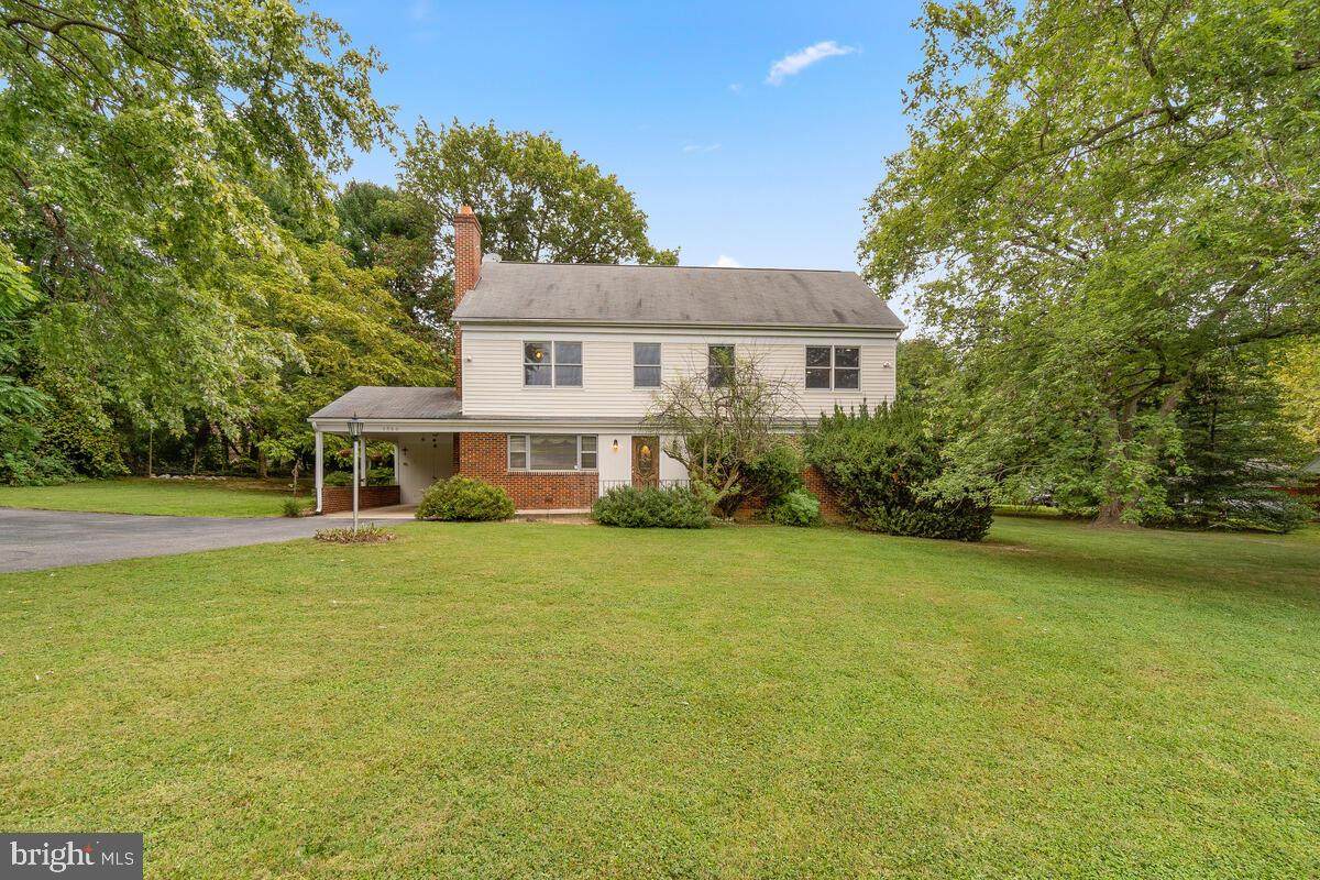3700 Greencastle - Photo 1