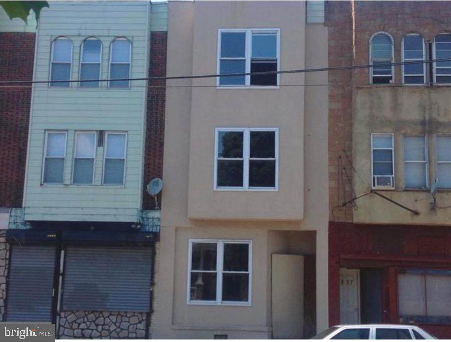 5639 Chester Avenue - Photo 1