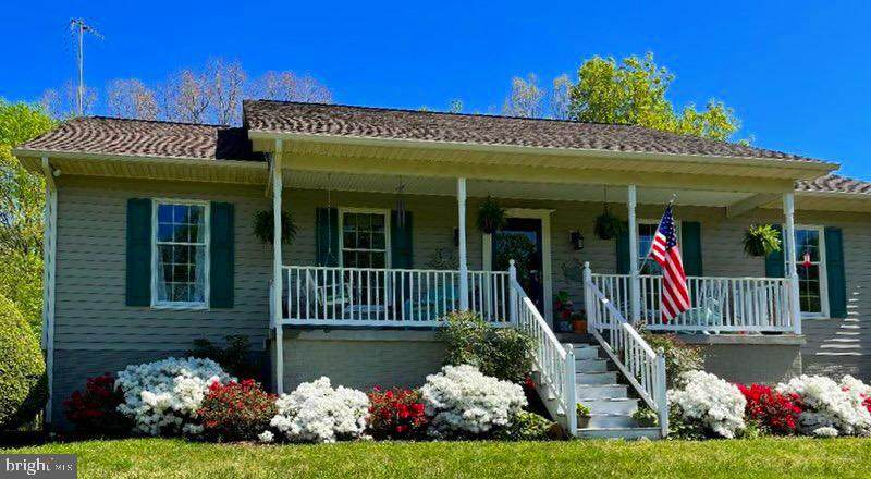 5209 Burr Hill Road - Photo 1