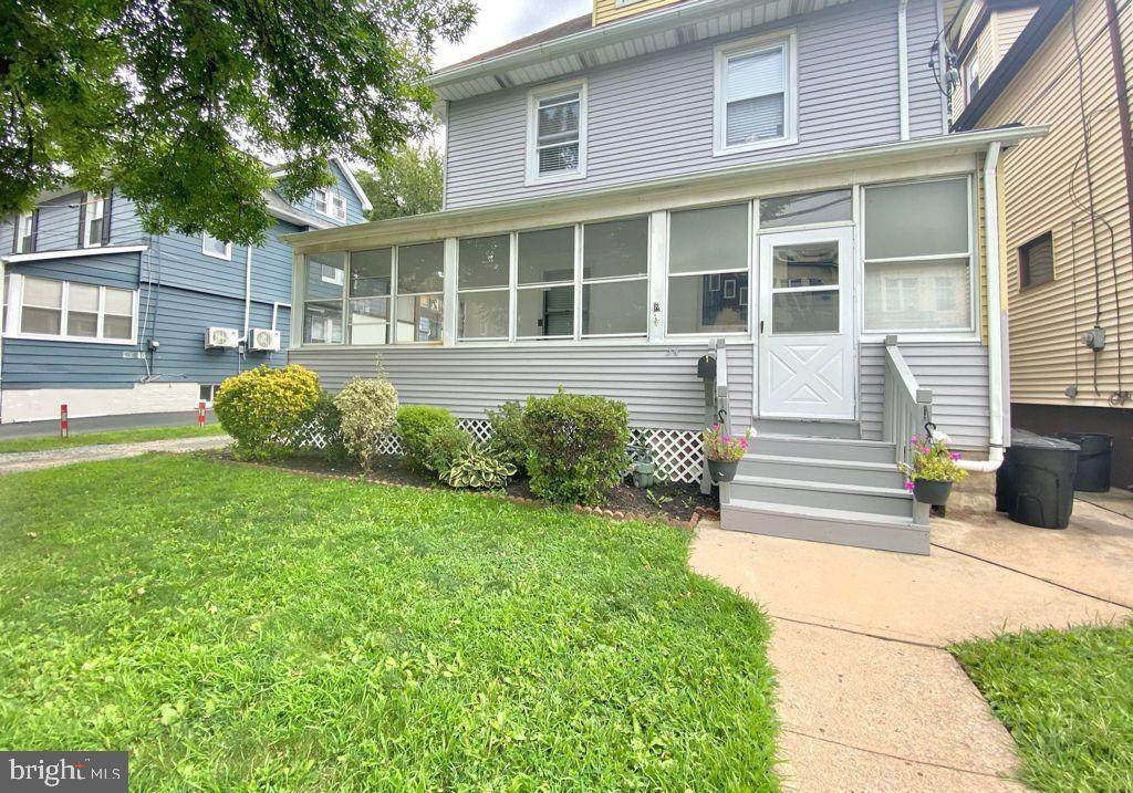 54 Grant Avenue - Photo 1