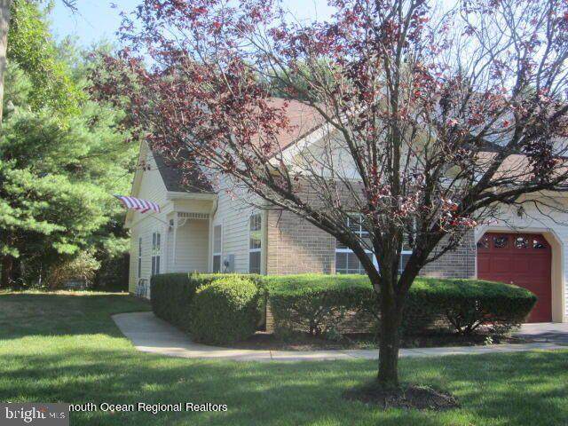 16 Riva Boulevard - Photo 1