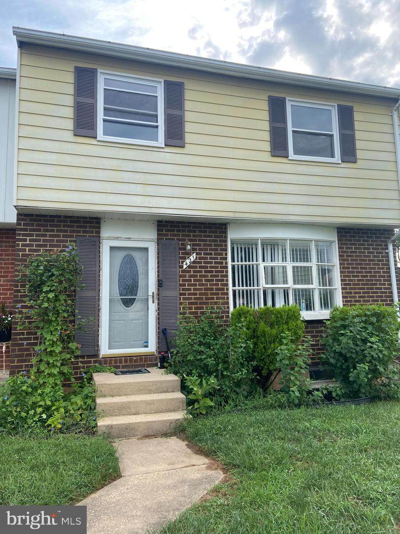 421 Gatewood Court - Photo 1