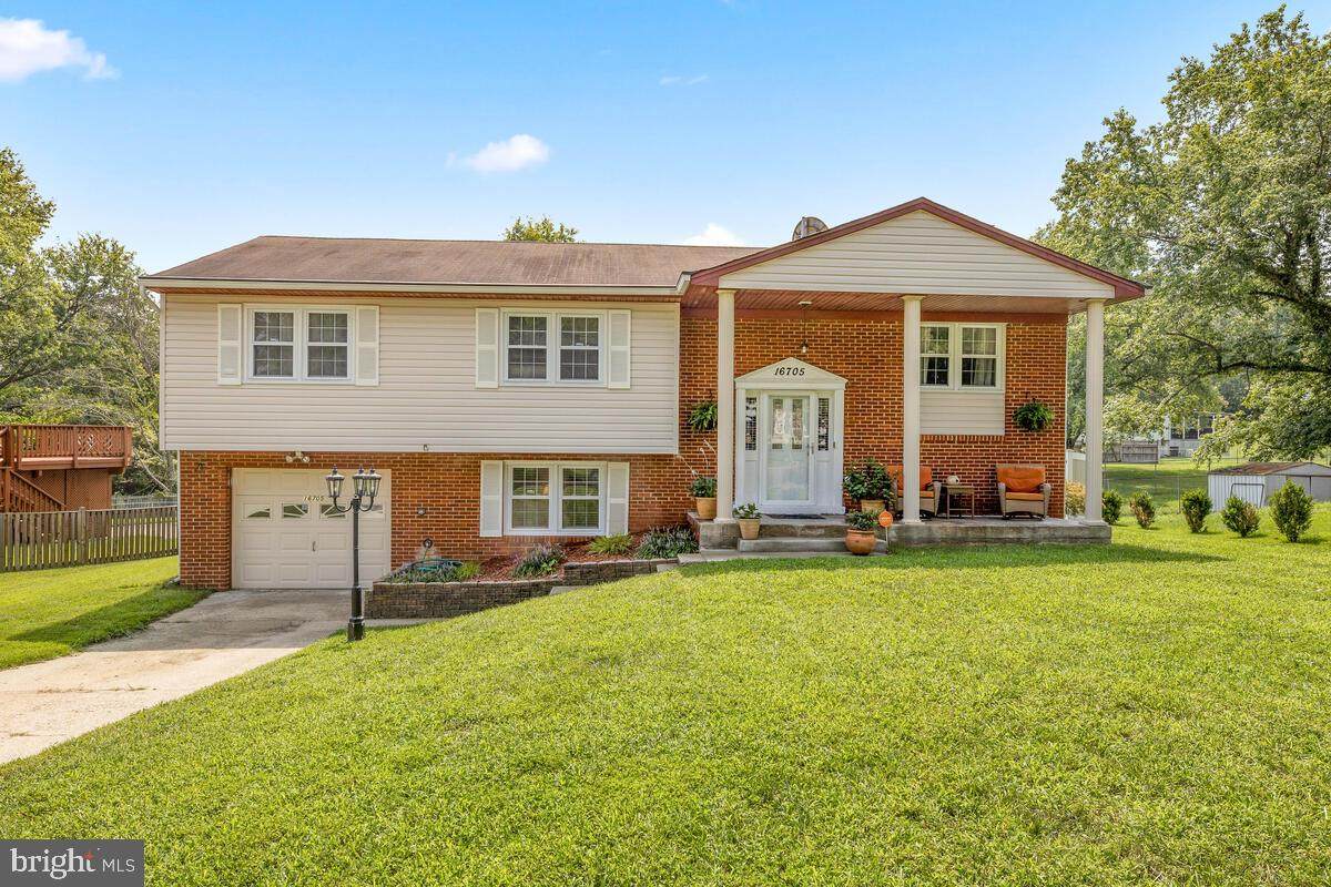 16705 Dorchester Place - Photo 1