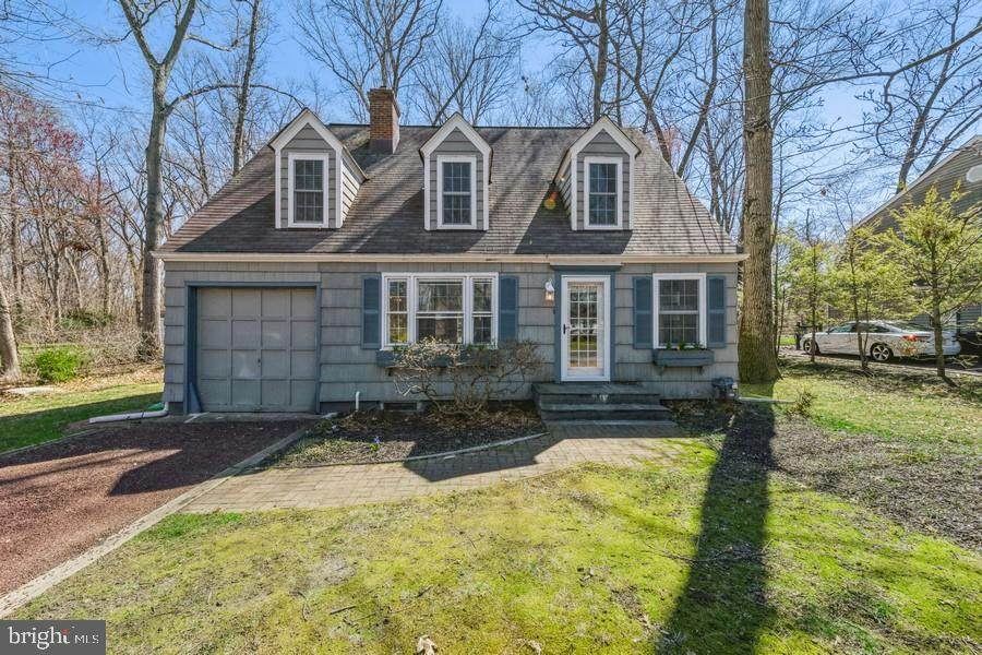 39 Scott Avenue - Photo 1
