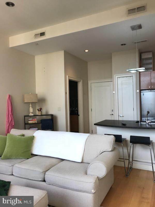 2516 Q Street - Photo 1