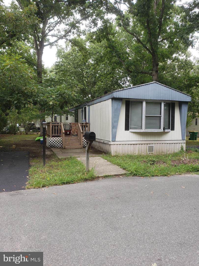 10 Michael Place - Photo 1