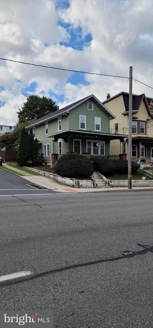 23 Center Avenue - Photo 1