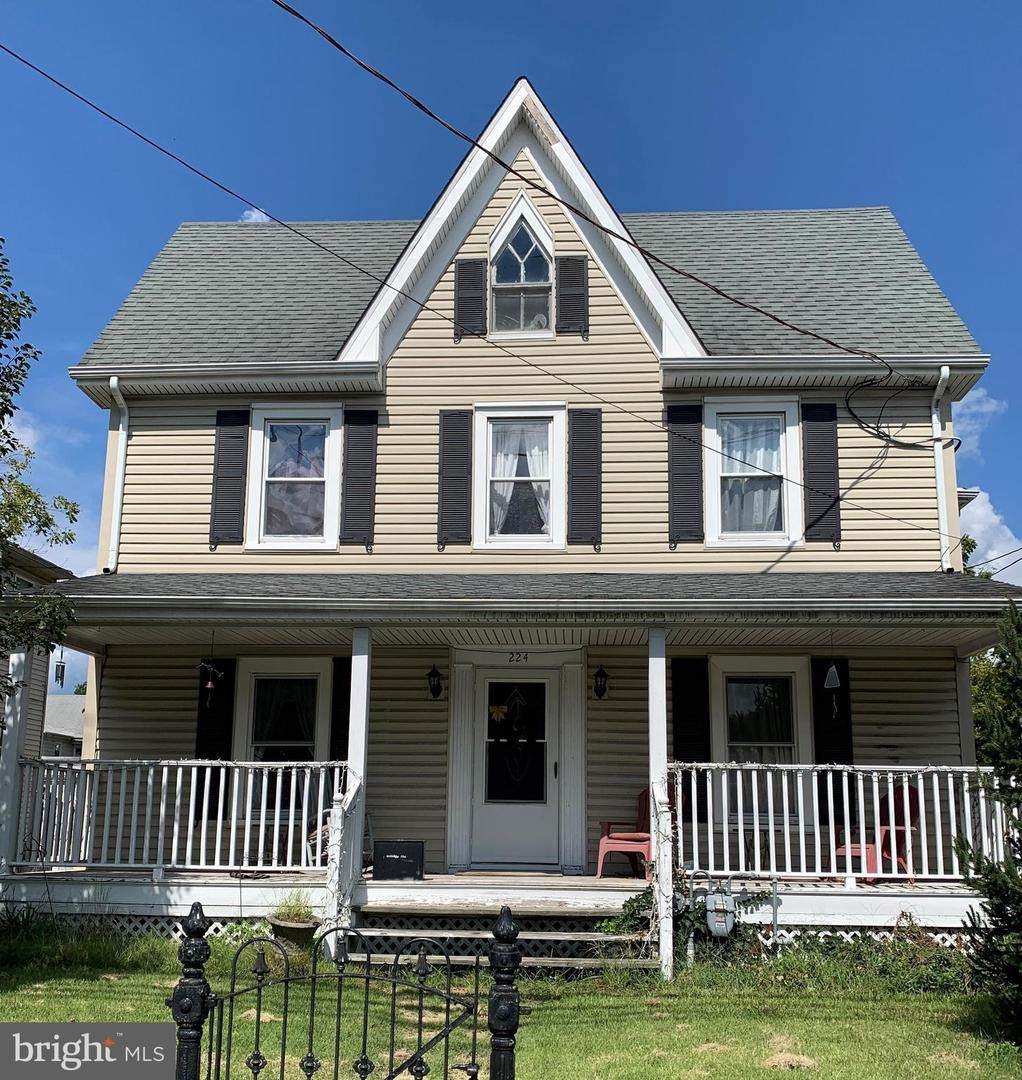 224 Main Street - Photo 1