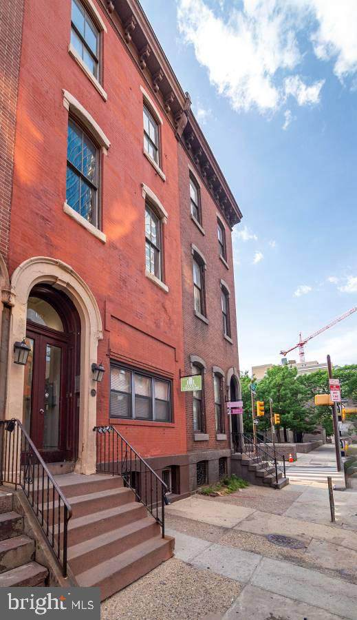 126 22ND Street - Photo 1