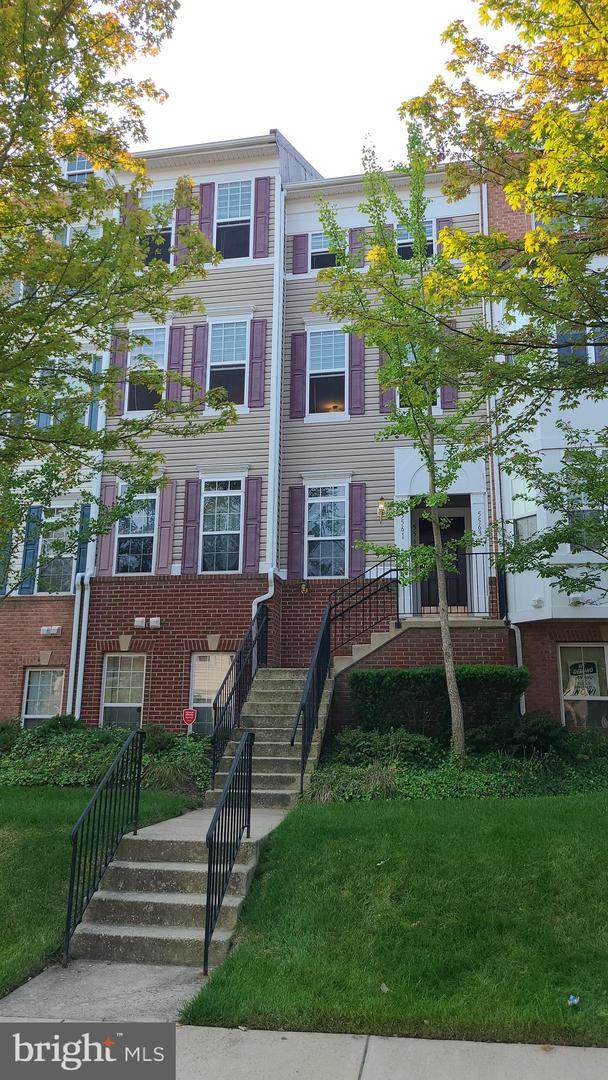 5563 Lanier Avenue - Photo 1